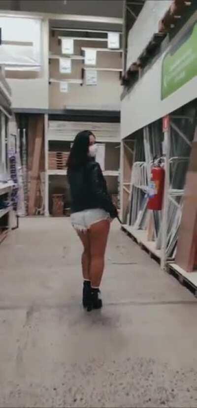 Vem comigo! Te explico no caminho. Hahaha. Sayuri Syor