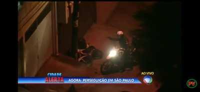 Brazil: robbers steal motorcycles at gunpoint, police chase and eliminate the thugs.