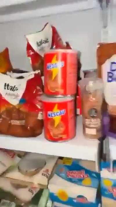 Caraca 20 pila uma bandeja de ovo pqp