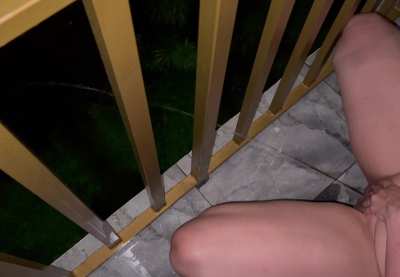 Old footage from my first distance power piss, I’ve come a long way 👸💦