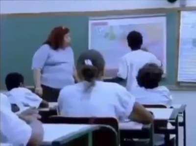 Aula de historia contada por um professor carioca