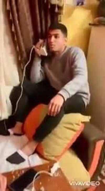 calm and collected....nothing abnormal here