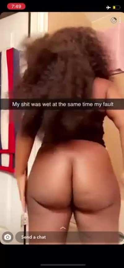 🔥🔥 anyone know who she is let me know 🤣