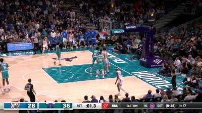 [highlight] Tre Mann destroys Jalen McDaniels with the monster poster!