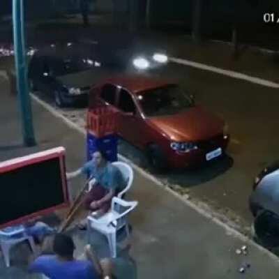 Tinha que ter corrido