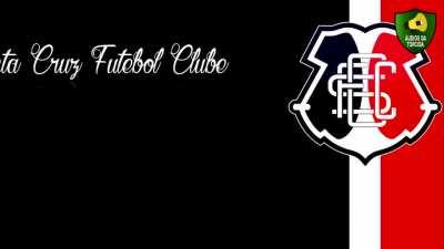 Torcedor do Santa Cruz pistolasso com o rebaixamento.