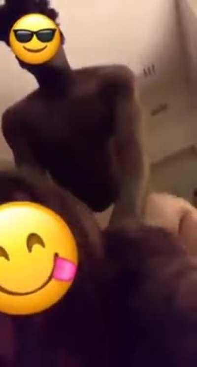 u/ellathick can take dick 😧