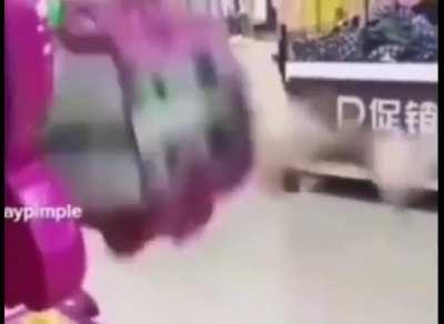 Janna dedicating herself to creating clean air in Zaun 😷