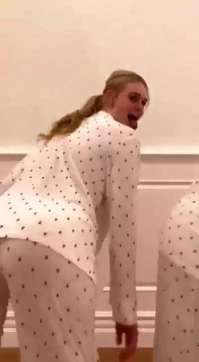 Elle Fanning is such a Pawg
