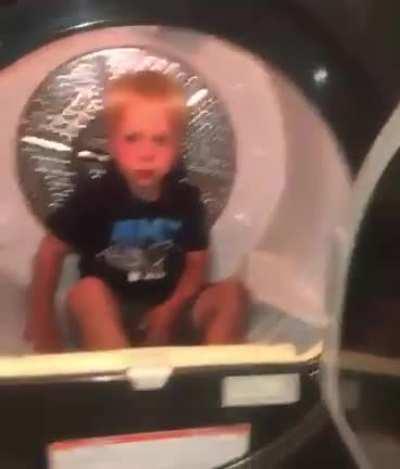 machine gun kid? nah washing machine kid