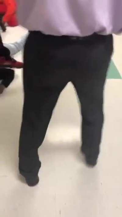 😭😭😭😭 nigga was tryna kill him #DEO #FIGHTS #WEENIEWARRIOR