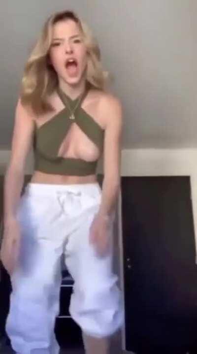 Higher quality Lea tit slip 😂