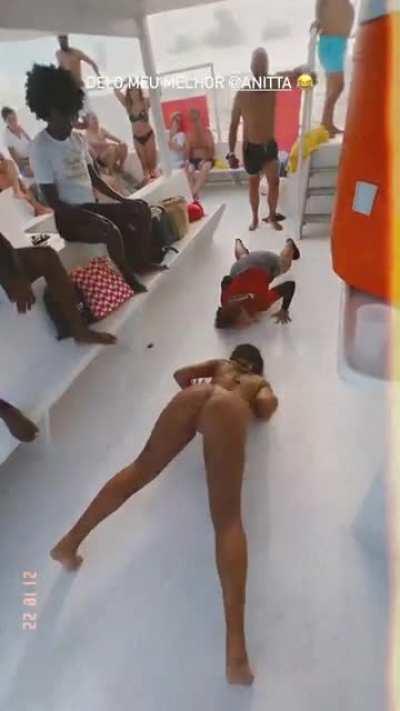 Joana Albuquerque (peoplecallmewest) 😍