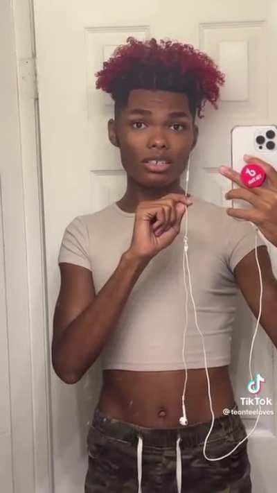 Feminine straight guys exist