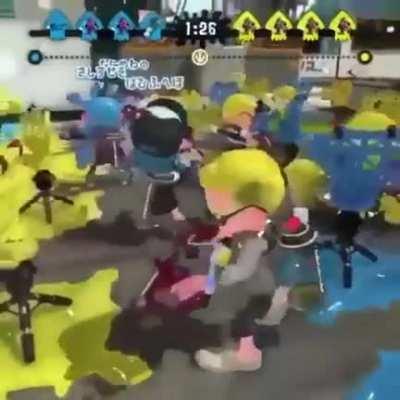 Food in the microwave be like