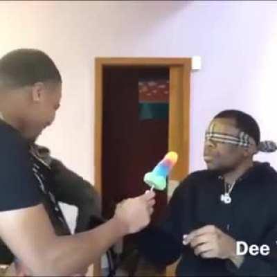 Таких друзей в музей