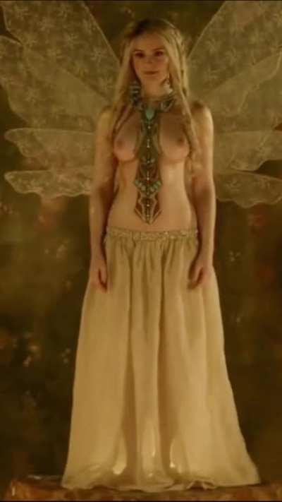 Alicia Agneson Vikings