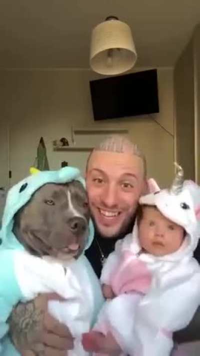 I love this precious moments!
