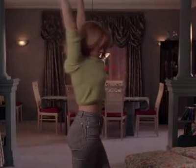 Nicole in “To Die For” (1995)