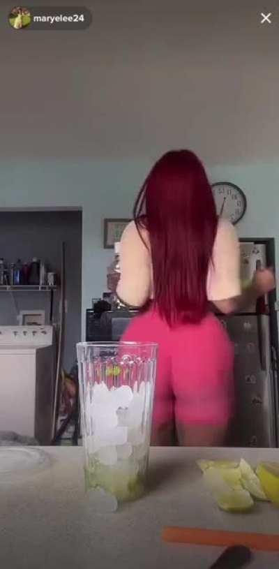 Booty Stay Going Ham😤😤