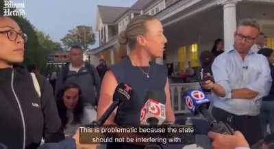 An immigration attorney just exposed Ron DeSantis’ Martha’s Vineyard immigrant stunt, as the multi-million dollar human trafficking scheme that it is!