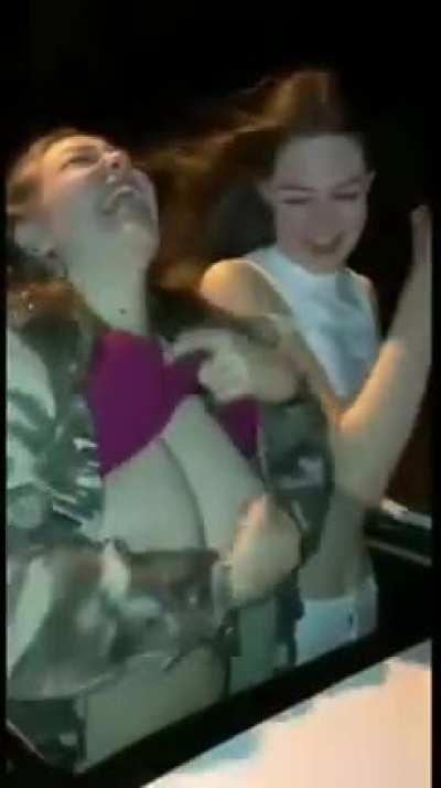 Giant Tits r/BestBoobsGifs