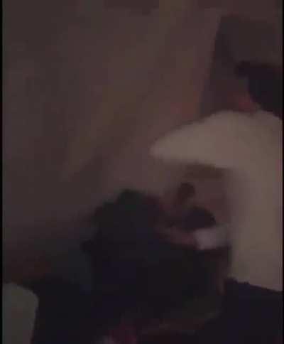 C R I T I C A L S H I T