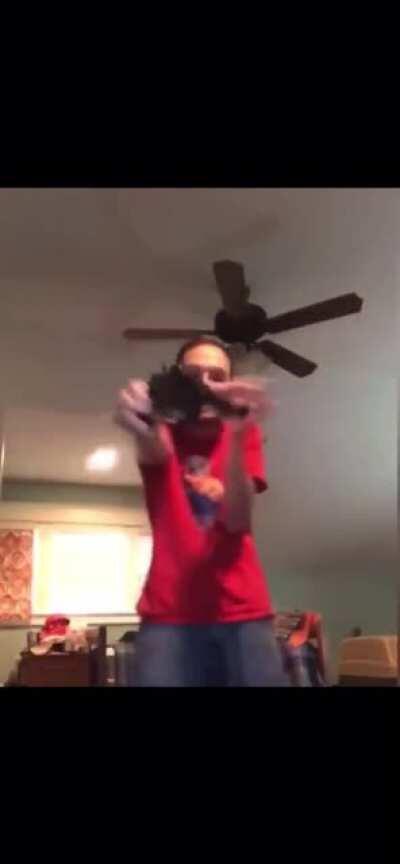 This is why mom doesnt fucking love you