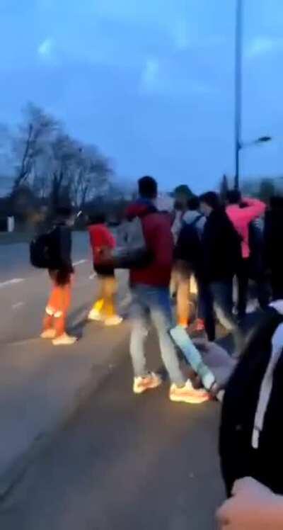 This would be best truck driver i ever seen.