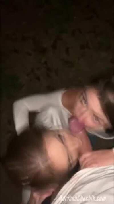 Best Friends Suck Dick Together