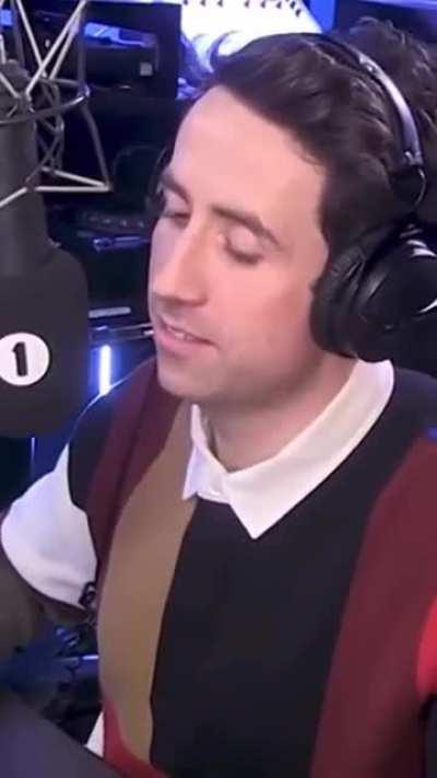 Asking questions to be selena 