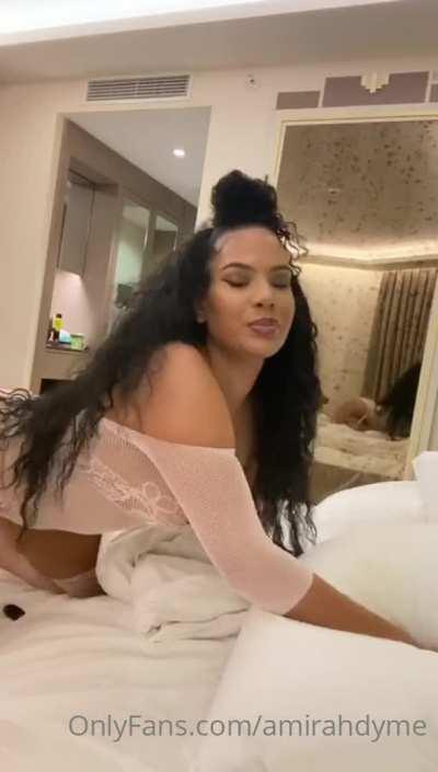 CHECK COMMENTS FOR HER NEW UPDATED OF MEGA 👇