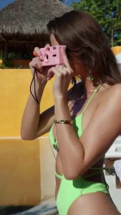 Daniella Beckerman - @kamari.swim Insta April 13 2022