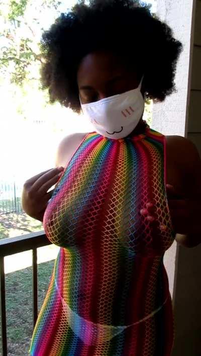 Do you like ebony boobs?