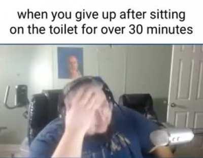 Cant shit in Detroit😔