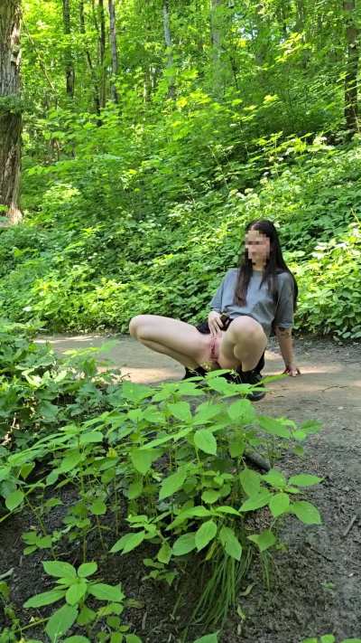 A lovely fountain by a lovely gal u/FluidMathematician18