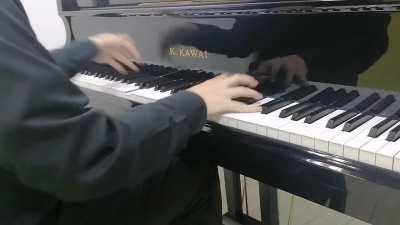 趁场地有麦给小弹一下