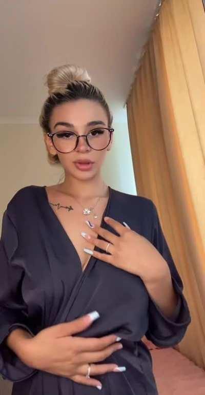 mommy is looking for a son to take his virginity