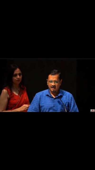 Kejriwal Ki Koi Izzat Hi Nhi karta ??