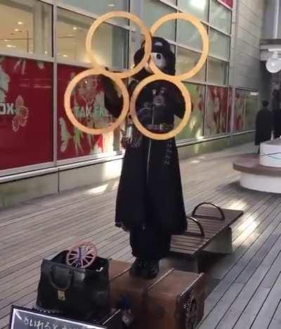 These spinning eights