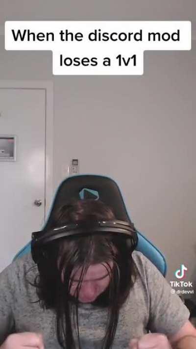 Just a discord mod and his kitten