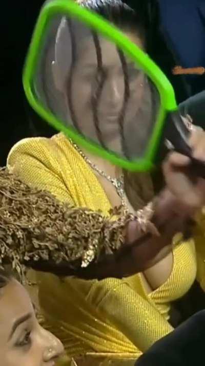 Malaika Milky Arora at your service . Those are huge boobies 🍊🍊🍼🍼 She's a perfect milf 🥵