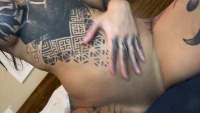 you can spread my pussy with your tongue or cock, you pick