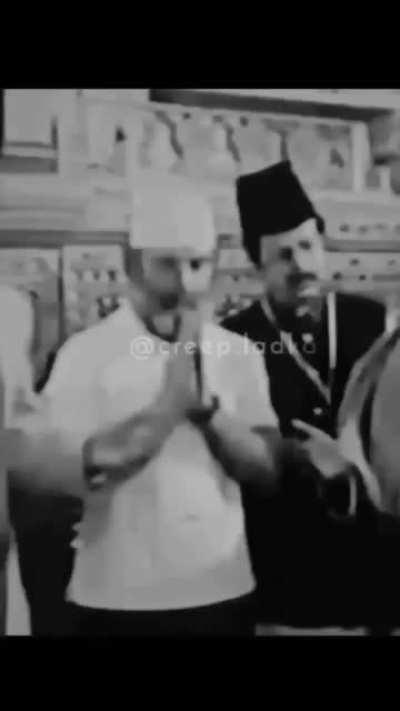 log kehte hai ki rahul 🅱️ulla hai