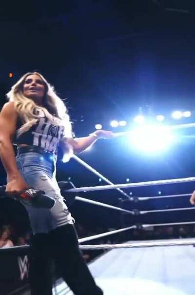 MILF Stratus is too Damn Sexy