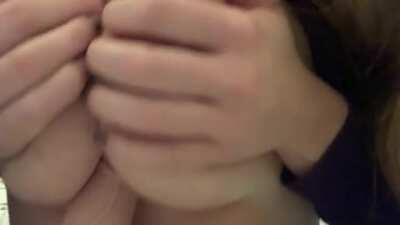 Getting ready for you daddy👅