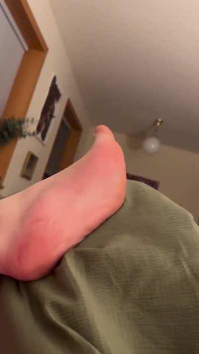 My sexy feet. Dm me to talk