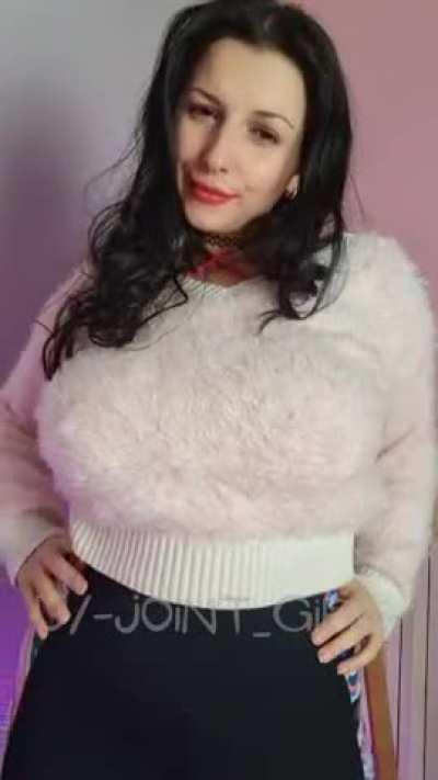 Something between my tits would look great, any volounteers?