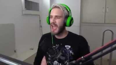 My reaction when my ex left me cause I 