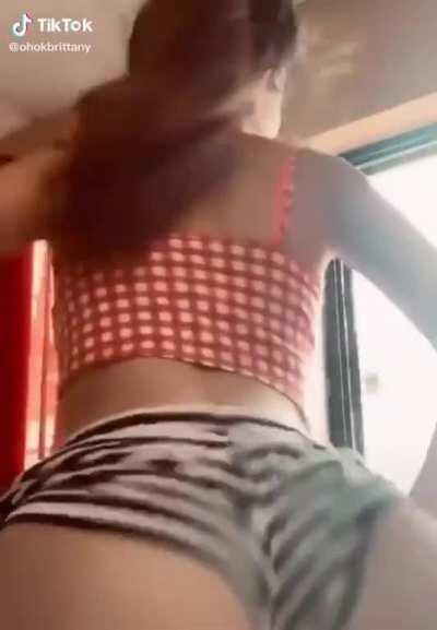 Her IG ( imbriitaayy )🔥😈💦